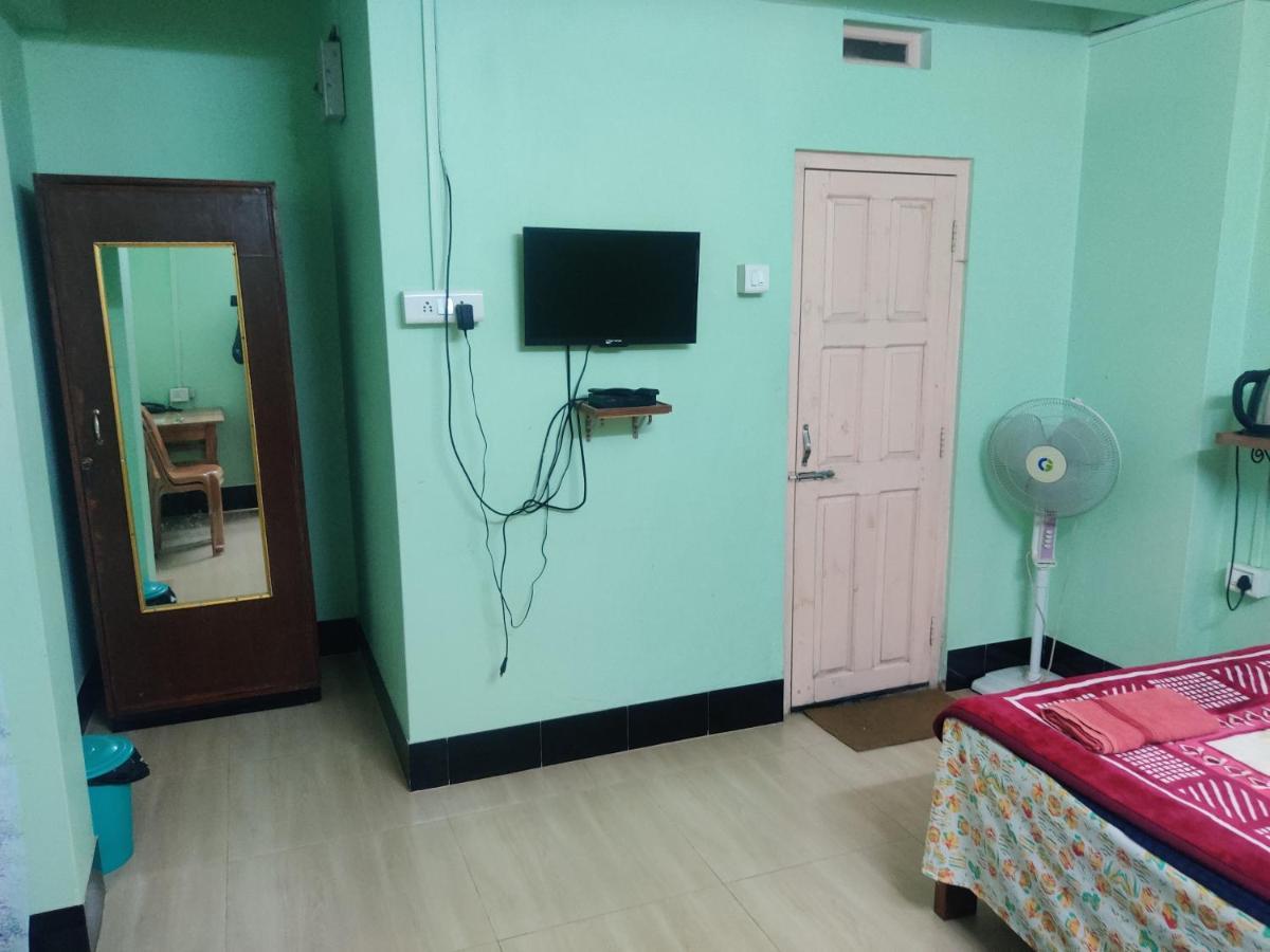 Travellers Bed And Breakfast Shillong Exteriör bild